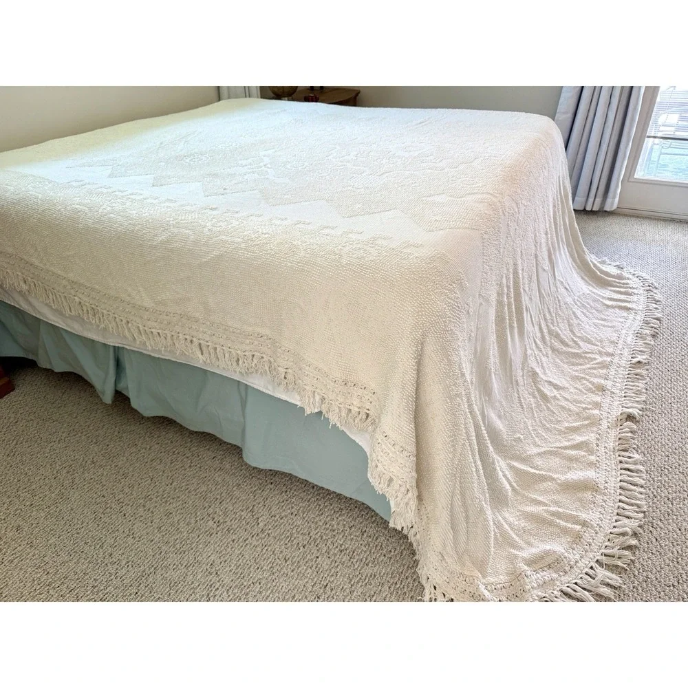 Vintage Maine Heritage Weavers Cream Off White Hobnail Coverlet Bedspread 120x96
